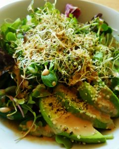 33420241_10160428013225367_6999323102085644288_o